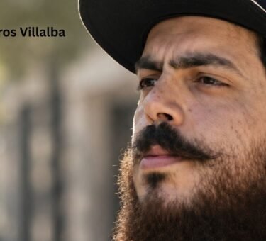 Abraham Quiros Villalba: Biography and Leadership